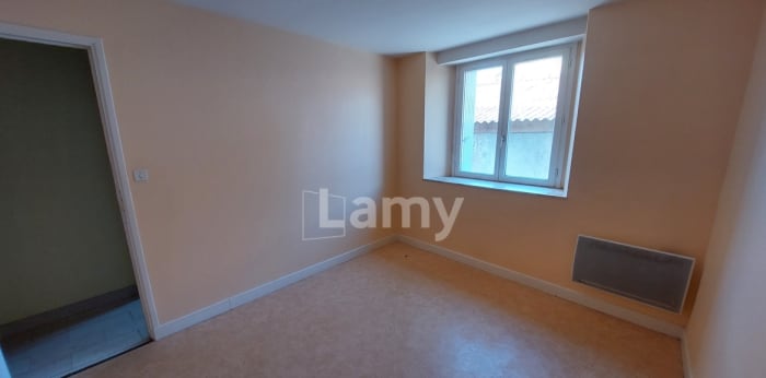 Image 10 sur 13 - Maison/villa  ·  Location · Issoire (63500) · 4 pièces · 105m²