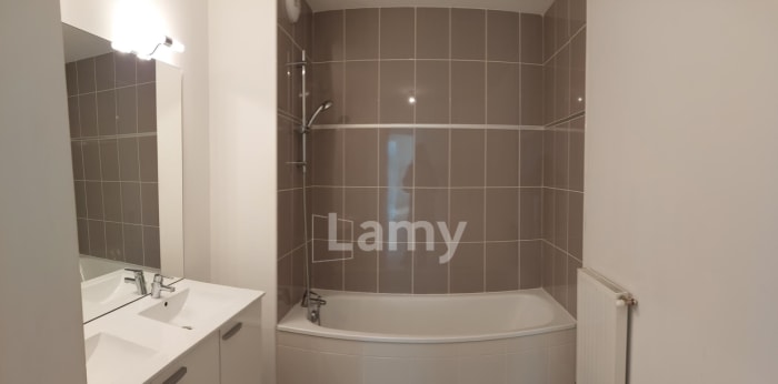 Image 3 sur 15 - Appartement  ·  Location · Tomblaine (54510) · 3 pièces · 65m²