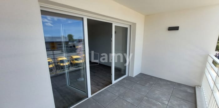 Image 1 sur 7 - Appartement  ·  Location · Royan (17200) · 2 pièces · 45m²