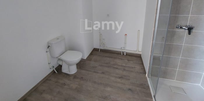 Image 4 sur 5 - Appartement  ·  Location · Royan (17200) · 2 pièces · 45m²