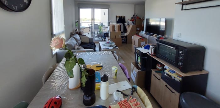 Image 2 sur 8 - Appartement  ·  Location · Anse (69480) · 2 pièces · 43m²