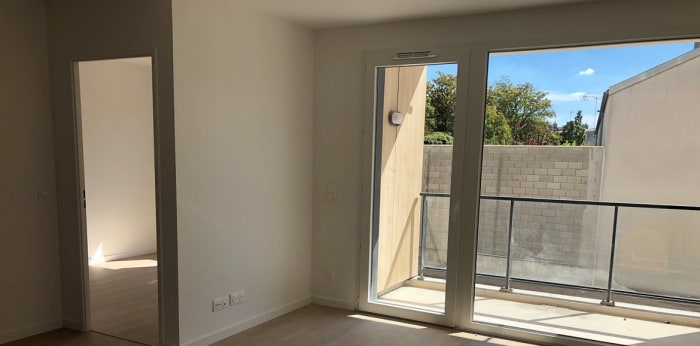 Image 2 sur 6 - Appartement  ·  Location · Reims (51100) · 2 pièces · 40m²