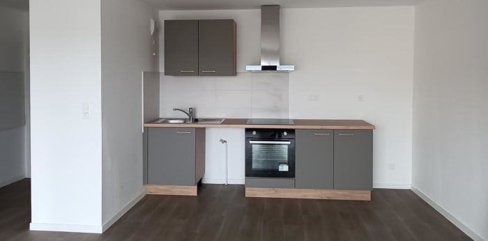 Image 2 sur 6 - Appartement  ·  Location · Montbazon (37250) · 2 pièces · 45m²