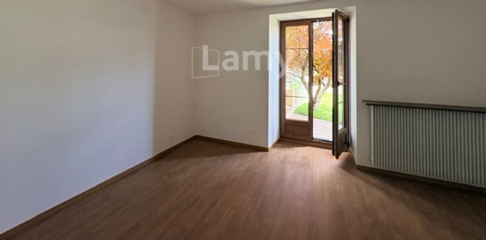 Image 8 sur 21 - Maison/villa  ·  Location · Besancon (25000) · 6 pièces · 154m²
