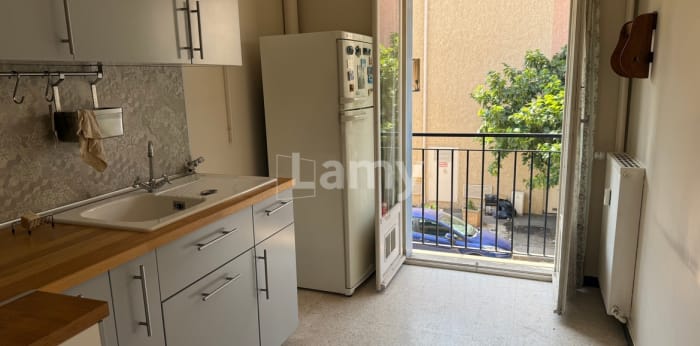 Image 6 sur 10 - Appartement  ·  Location · Salon De Provence (13300) · 2 pièces · 64m²