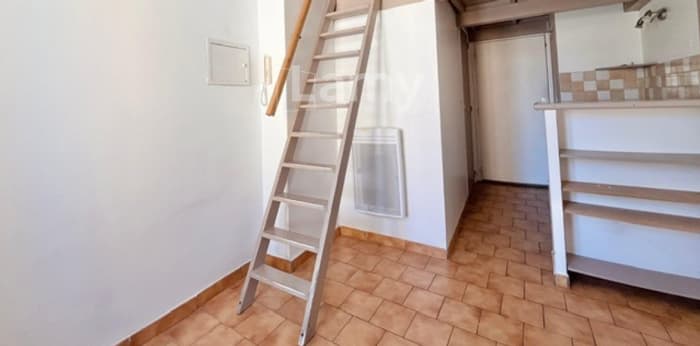 Image 6 sur 6 - Appartement  ·  Location · Aix En Provence (13100) · 1 pièce · 15m²