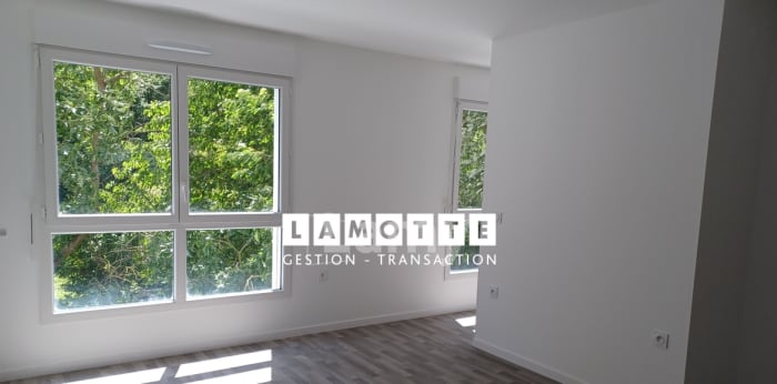 Image 1 sur 7 - Appartement  ·  Location · Rennes (35000) · 1 pièce · 35m²