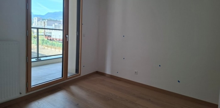 Image 5 sur 12 - Appartement  ·  Location · Chambery (73000) · 2 pièces · 45m²