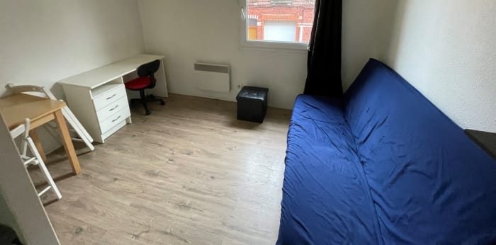 Image 1 sur 4 - Appartement  ·  Location · Lille (59000) · 1 pièce · 18m²
