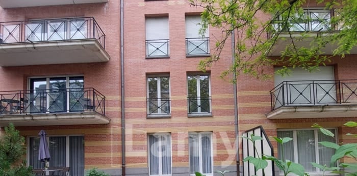 Image 1 sur 8 - Appartement  ·  Location · Valenciennes (59300) · 1 pièce · 32m²