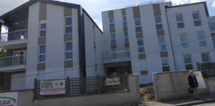 Image 1 sur 6 - Appartement  ·  Location · Clermont Ferrand (63100) · 2 pièces · 42m²