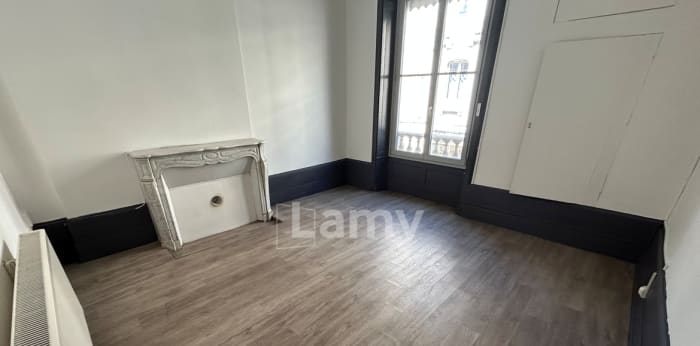 Image 10 sur 15 - Appartement  ·  Location · Besancon (25000) · 4 pièces · 78m²