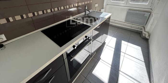 Image 3 sur 15 - Appartement  ·  Location · Besancon (25000) · 4 pièces · 78m²