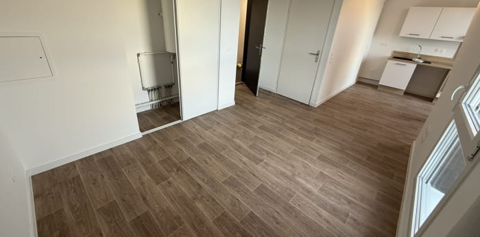 Image 1 sur 6 - Appartement  ·  Location · Reims (51100) · 1 pièce · 28m²