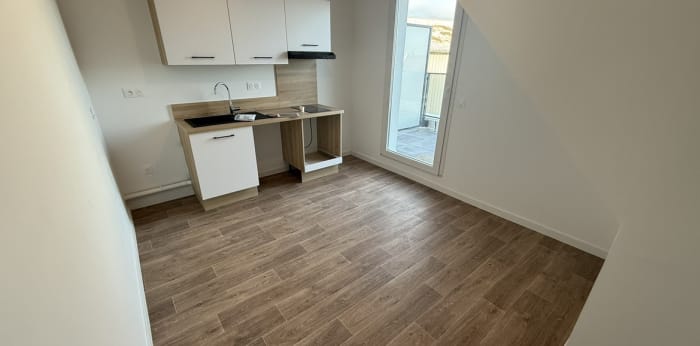 Image 4 sur 6 - Appartement  ·  Location · Reims (51100) · 1 pièce · 28m²
