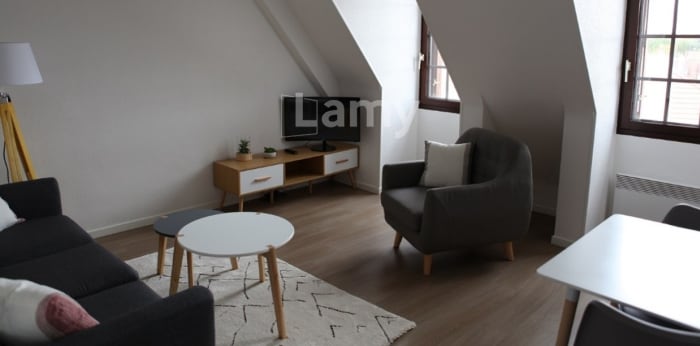 Image 2 sur 11 - Appartement  ·  Location · Auxerre (89000) · 3 pièces · 51m²