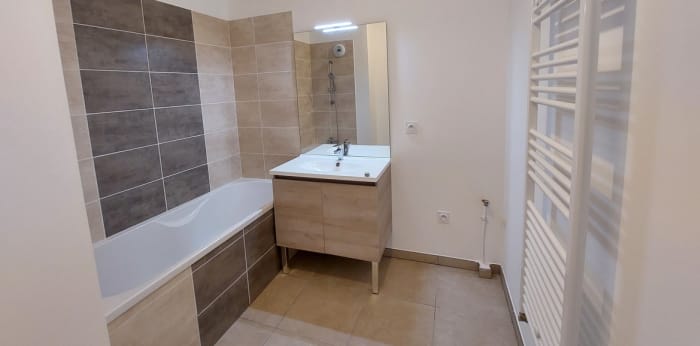 Image 7 sur 9 - Appartement  ·  Location · Anse (69480) · 3 pièces · 61m²