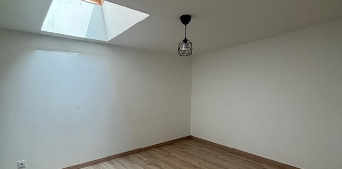 Image 13 sur 14 - Appartement  ·  Location · Voiron (38500) · 4 pièces · 89m²