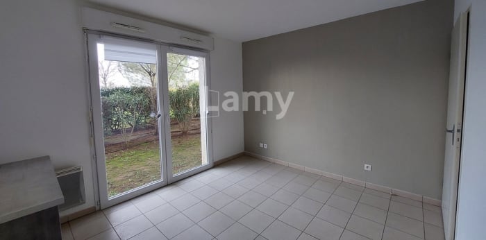 Image 7 sur 12 - Appartement  ·  Location · Rodilhan (30230) · 1 pièce · 20m²