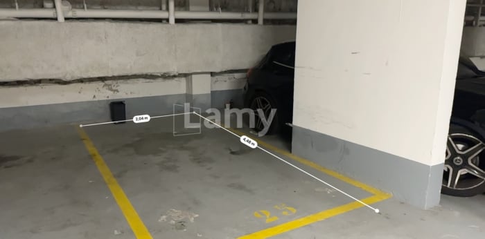 Image 2 sur 7 - Parking/box  ·  Location · Paris (75001) · 9m²