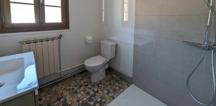 Image 9 sur 11 - Maison/villa  ·  Location · St Martin D Arrossa (64780) · 5 pièces · 130m²