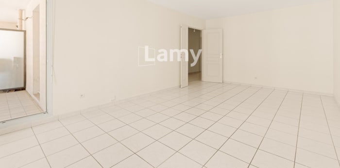 Image 3 sur 10 - Appartement  ·  Vente · Lyon (69003) · 4 pièces · 80m²