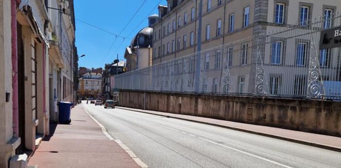 Image 5 sur 18 - Local  ·  Vente · Limoges (87000) · 12 pièces · 329m²
