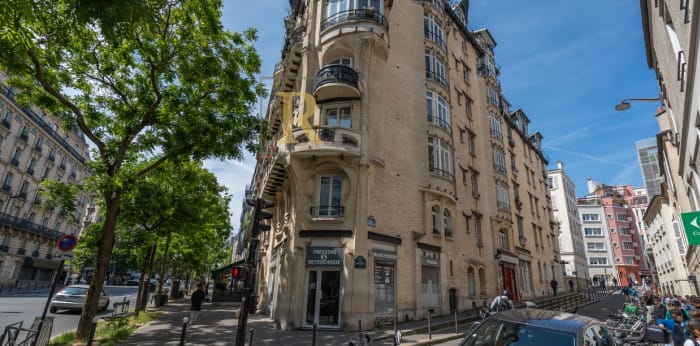 Image 6 sur 12 - Appartement  ·  Vente · Paris (75016) · 2 pièces · 47m²