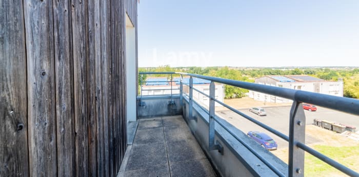 Image 8 sur 11 - Appartement  ·  Vente · Angouleme (16000) · 2 pièces · 51m²