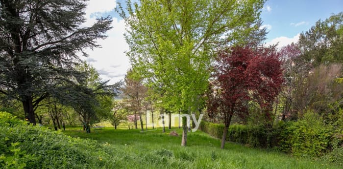 Image 8 sur 9 - Terrain  ·  Vente · Veyre Monton (63960) · 1105m²