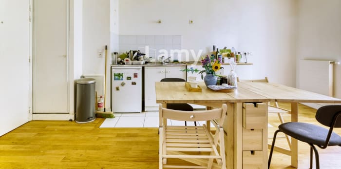 Image 2 sur 13 - Appartement  ·  Vente · Paris (75019) · 2 pièces · 40m²