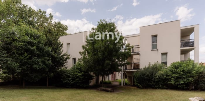 Image 10 sur 10 - Appartement  ·  Vente · St Priest (69800) · 2 pièces · 42m²