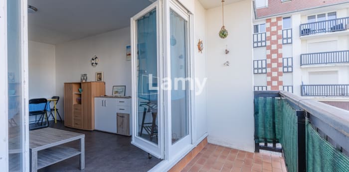 Image 2 sur 10 - Appartement  ·  Vente · Villers Sur Mer (14640) · 3 pièces · 41m²