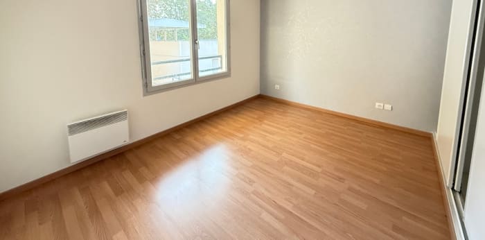 Image 12 sur 22 - Appartement  ·  Vente · Toulouse (31500) · 3 pièces · 83m²