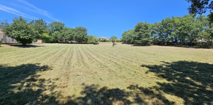 Image 2 sur 2 - Terrain  ·  Vente · Aiglun (04510) · 1000m²