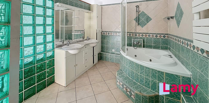 Image 6 sur 6 - Appartement  ·  Vente · Aix En Provence (13100) · 2 pièces · 60m²