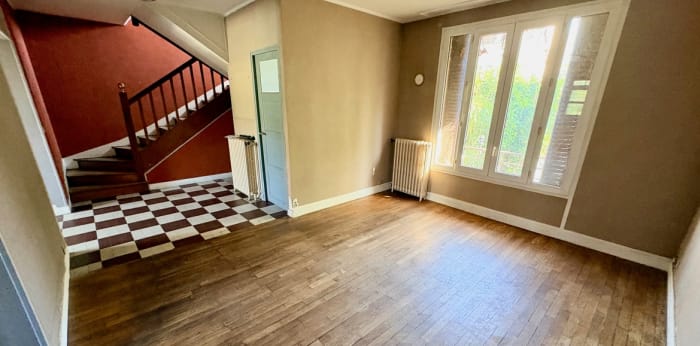Image 1 sur 13 - Maison/villa  ·  Vente · Deuil La Barre (95170) · 7 pièces · 143m²