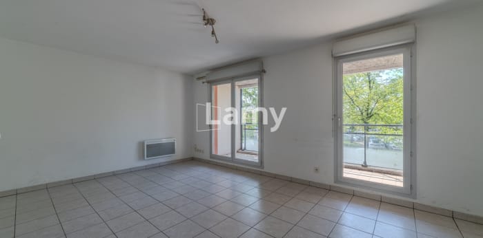 Image 3 sur 9 - Appartement  ·  Vente · Villefranche Sur Saone (69400) · 3 pièces · 63m²