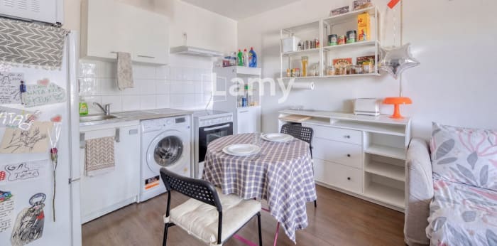 Image 3 sur 8 - Appartement  ·  Vente · Cenon (33150) · 2 pièces · 41m²