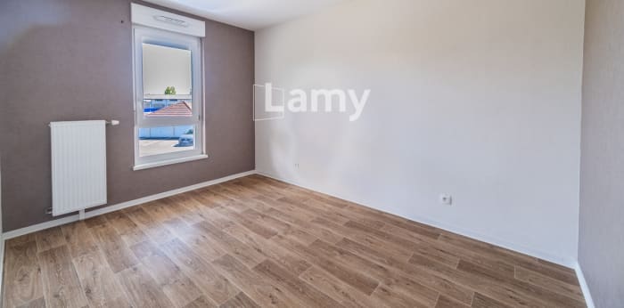 Image 8 sur 9 - Appartement  ·  Vente · Kembs (68680) · 2 pièces · 49m²