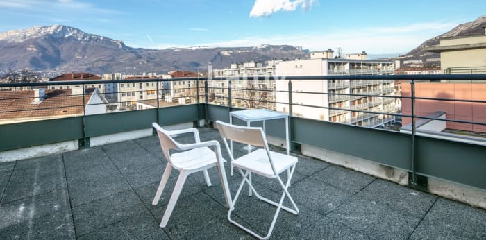 Image 2 sur 10 - Parking/box  ·  Vente · Grenoble (38100)