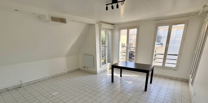 Image 4 sur 12 - Appartement  ·  Vente · Franconville La Garenne (95130) · 4 pièces · 74m²