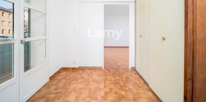 Image 6 sur 8 - Appartement  ·  Vente · Digne Les Bains (04000) · 2 pièces · 32m²