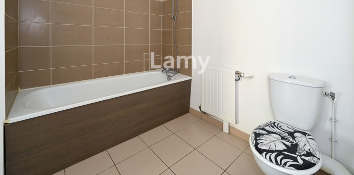 Image 9 sur 10 - Appartement  ·  Vente · Evry Courcouronnes (91000) · 2 pièces · 42m²