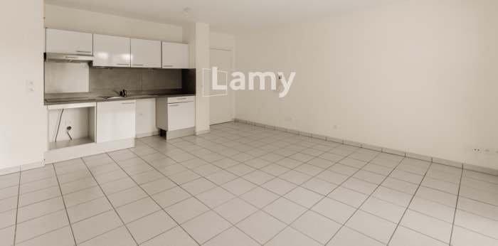 Image 2 sur 10 - Appartement  ·  Vente · Venissieux (69200) · 3 pièces · 60m²