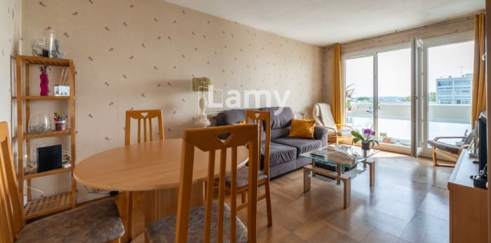 Image 3 sur 10 - Appartement  ·  Vente · Creteil (94000) · 4 pièces · 82m²
