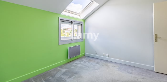 Image 9 sur 14 - Appartement  ·  Vente · Nogent Sur Marne (94130) · 7 pièces · 130m²