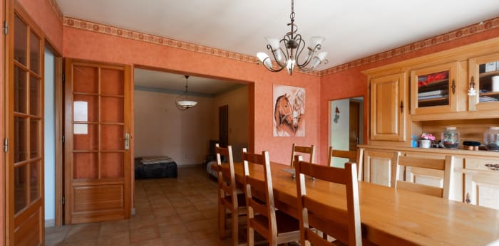Image 3 sur 13 - Maison/villa  ·  Vente · Gignac La Nerthe (13180) · 6 pièces · 159m²
