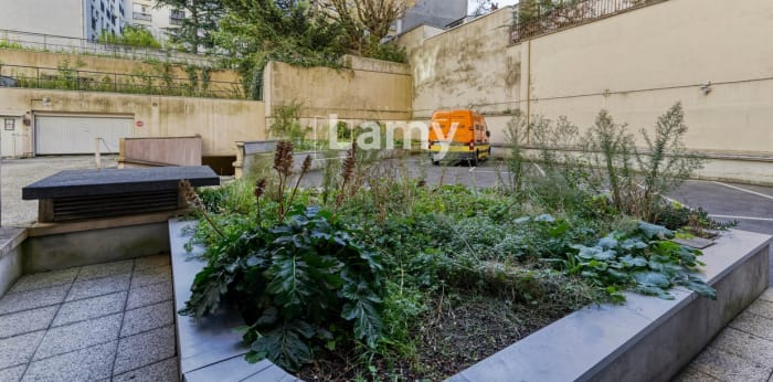 Image 12 sur 14 - Appartement  ·  Vente · Paris (75019) · 2 pièces · 46m²
