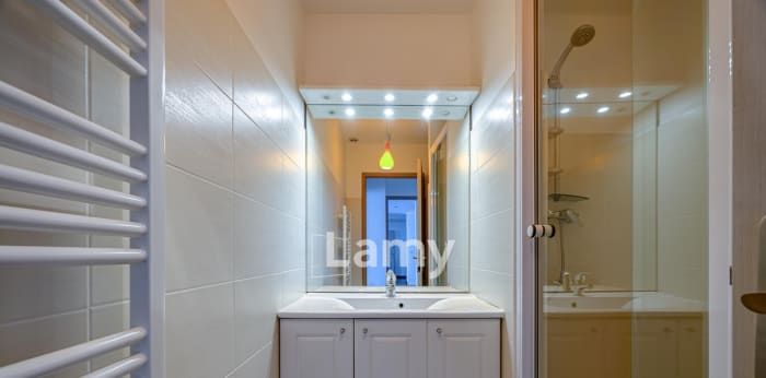 Image 15 sur 15 - Appartement  ·  Vente · Annecy (74000) · 5 pièces · 141m²